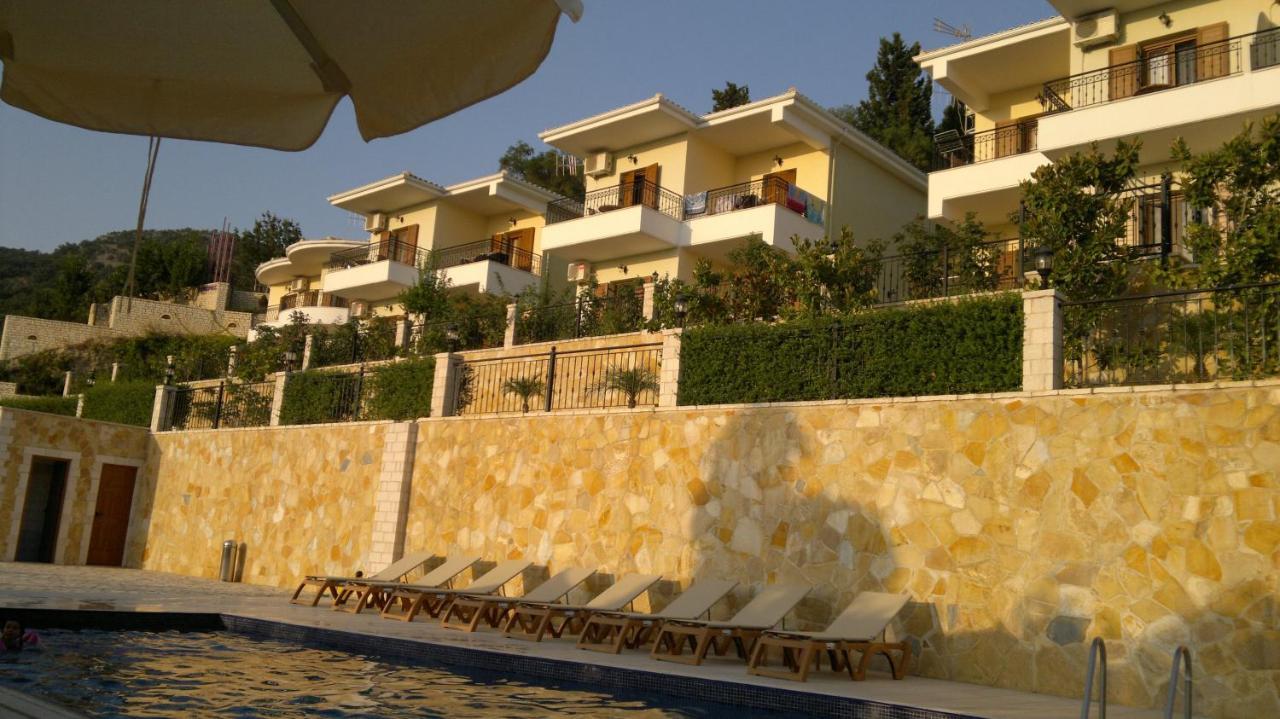 Demiris Hotel Sívota Exteriér fotografie